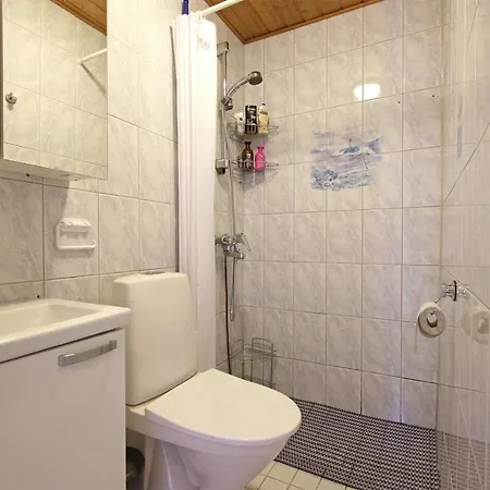 Idyllic Wooden House Apartament