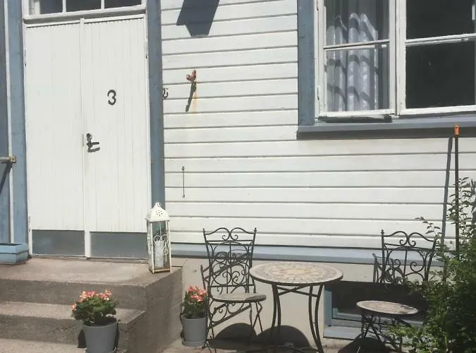 公寓 Idyllic Wooden House