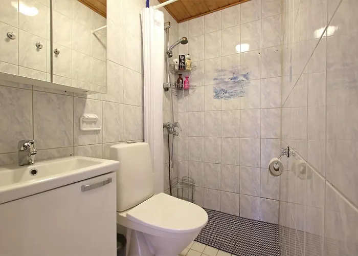 Idyllic Wooden House 公寓