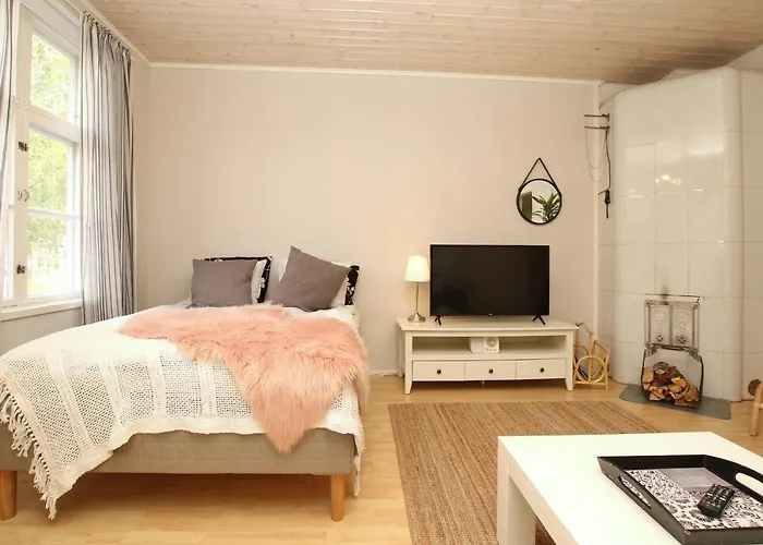 Idyllic Wooden House 公寓 *